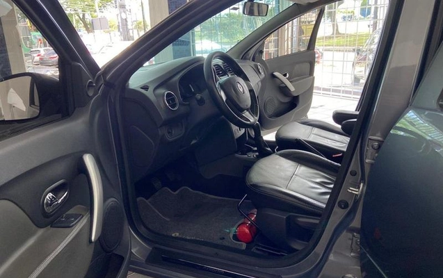 imagem-https://www.socarrao.com.br/sc-vehicle-images-prod/2573841/1789148734359-8220478_1_B_c70f4a9166.jpeg
