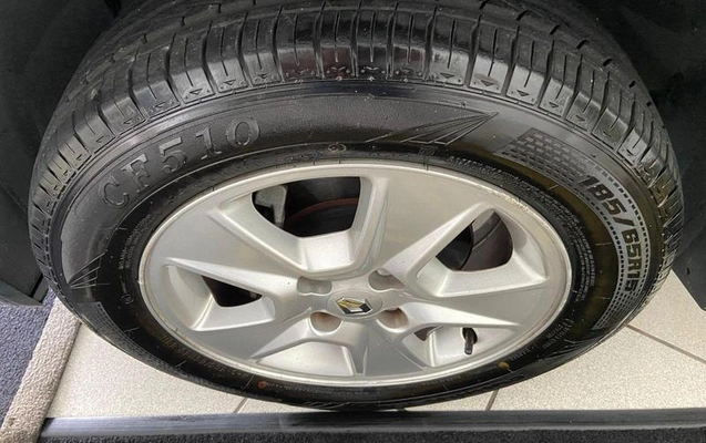imagem-https://www.socarrao.com.br/sc-vehicle-images-prod/2573841/1789148734368-8220478_12_B_ee0e110da0.jpeg