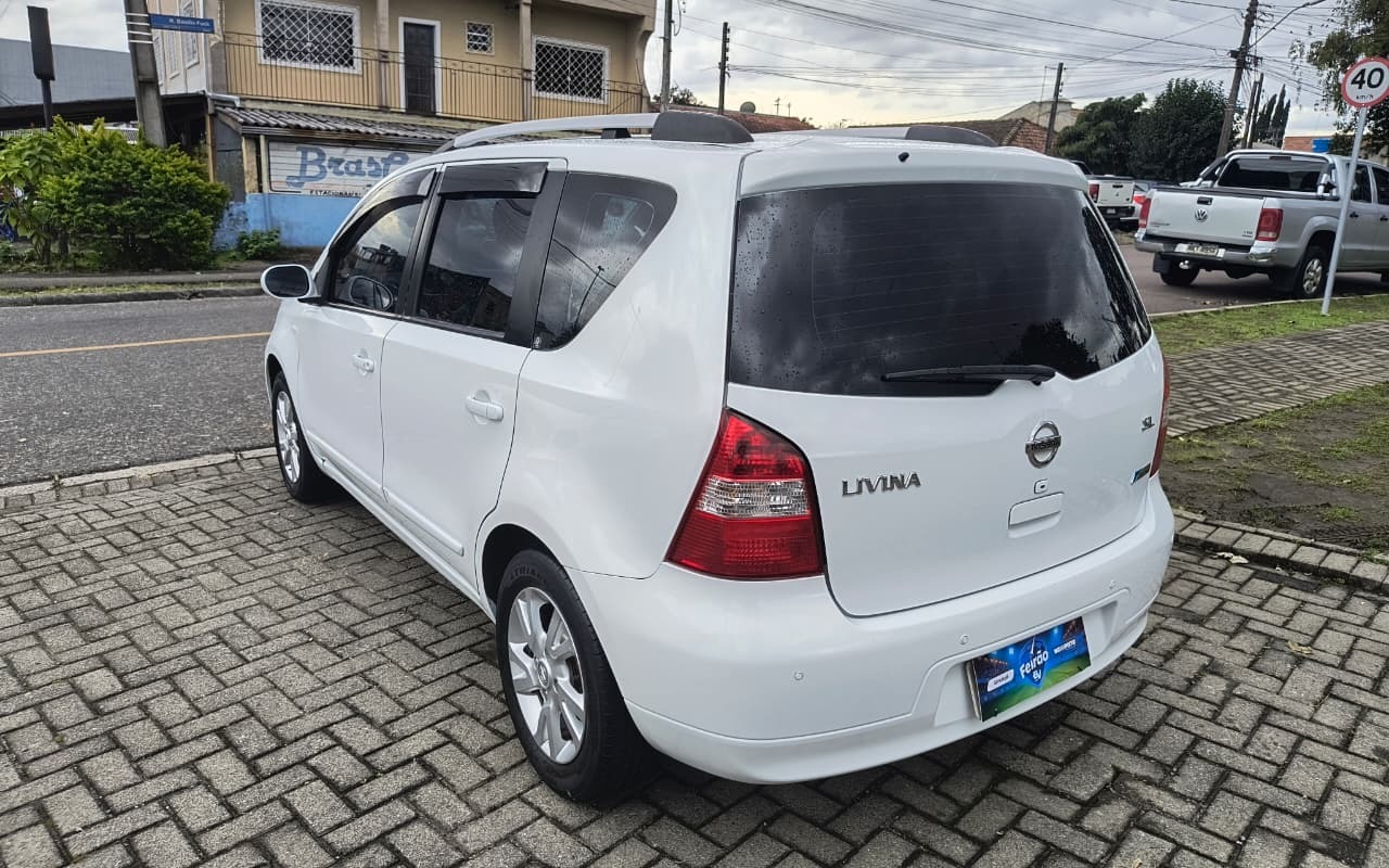 imagem-https://www.socarrao.com.br/sc-vehicle-images-prod/2574236/1783825140395-V2hhdHNBcHAgSW1hZ2UgMjAyNi0wNy0xMSBhdCAyMy4xOC4zMCAoMSkuanBlZw.jpeg