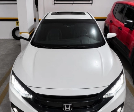 Honda Civic 2018 Branco — foto 1 de 3