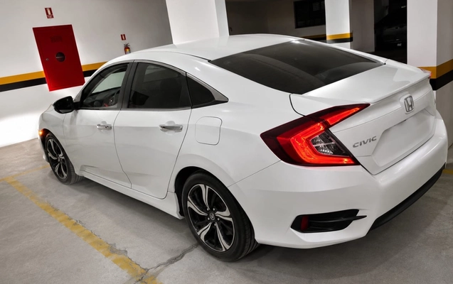 imagem-https://www.socarrao.com.br/sc-vehicle-images-prod/2580546/1783892196659-MTBjNTgzMWItMDRlYi00YjU2LWE5MmItZjlhOTkxMzdkZjkwLmpwZWc.jpeg