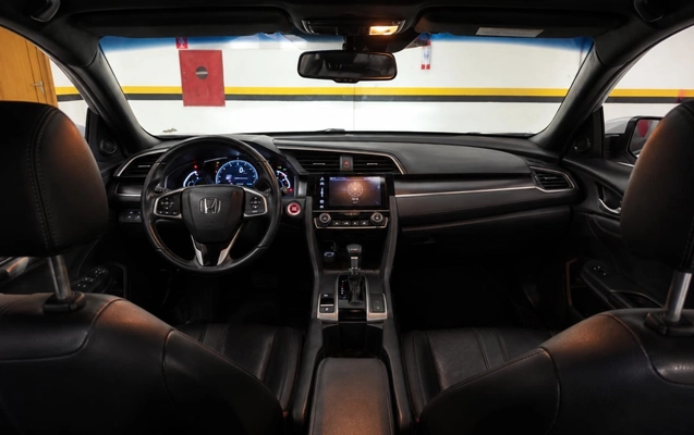 imagem-https://www.socarrao.com.br/sc-vehicle-images-prod/2580546/1783892197306-NzFlNmM1NjgtOGMxNC00OTQ3LWI1ODMtMmFlNGUyYjM0NGEzLmpwZWc.jpeg