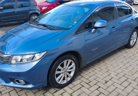 Honda Civic 2015 Azul — foto 1 de 3