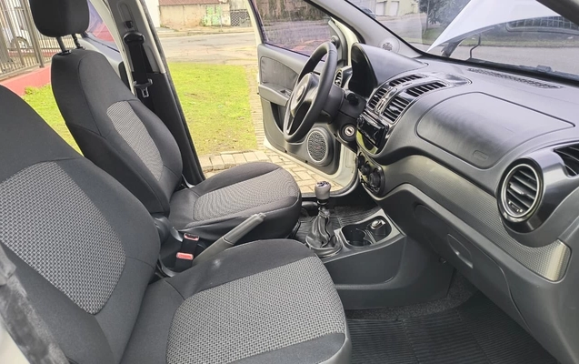 imagem-https://www.socarrao.com.br/sc-vehicle-images-prod/2580563/1783901161541-V2hhdHNBcHAgSW1hZ2UgMjAyNi0wNy0xMiBhdCAyMC41My4wNy5qcGVn.jpeg