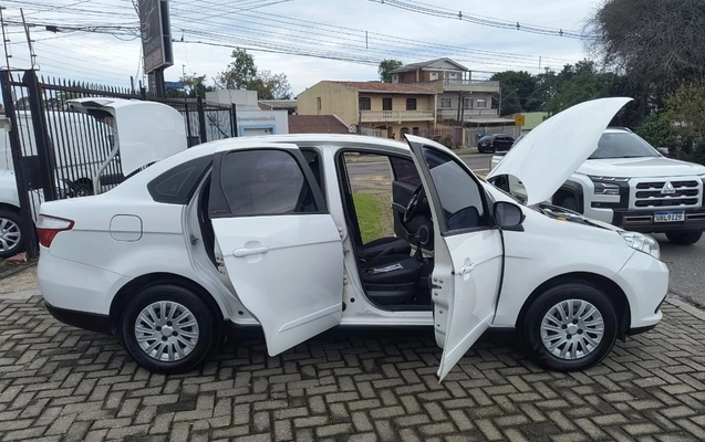 imagem-https://www.socarrao.com.br/sc-vehicle-images-prod/2580563/1783901162053-V2hhdHNBcHAgSW1hZ2UgMjAyNi0wNy0xMiBhdCAyMC41My4xNC5qcGVn.jpeg