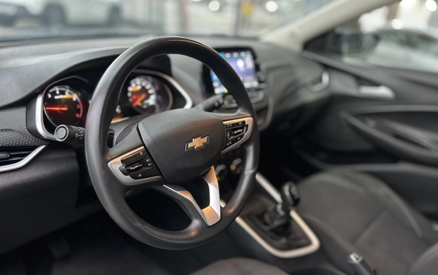 imagem-https://www.socarrao.com.br/sc-vehicle-images-prod/2586982/1783943219335-1_051729.jpg