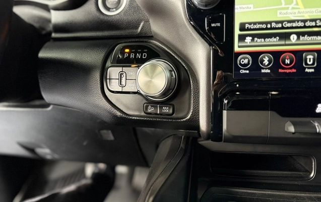 imagem-https://www.socarrao.com.br/sc-vehicle-images-prod/2588186/1783946142564-0f039dd9-681f-4106-8223-bb9a6057cbfd.jpg