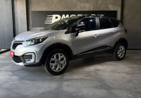 Renault Captur 2018 Prata — foto 1 de 3