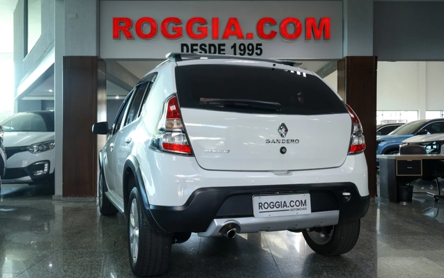 imagem-https://www.socarrao.com.br/sc-vehicle-images-prod/2588902/1783948741398-d76d733c-9af3-433c-aaab-ab8955078900.jpg