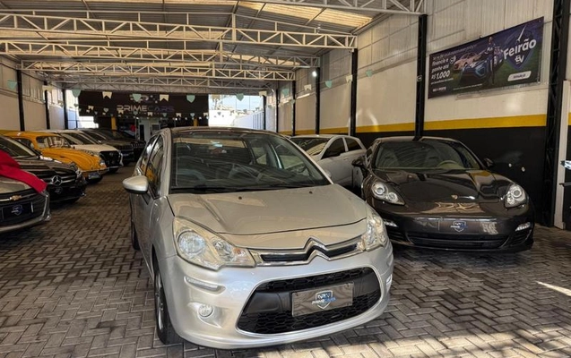 imagem-https://www.socarrao.com.br/sc-vehicle-images-prod/2589446/1788526533357-8272967_0_B_2194d9a271.jpeg