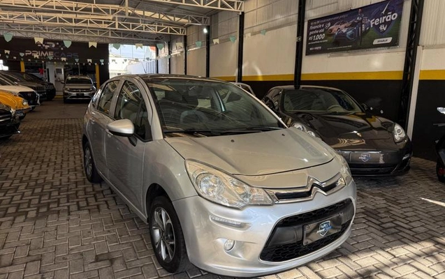 imagem-https://www.socarrao.com.br/sc-vehicle-images-prod/2589446/1788526533360-8272967_1_B_61c40a703b.jpeg