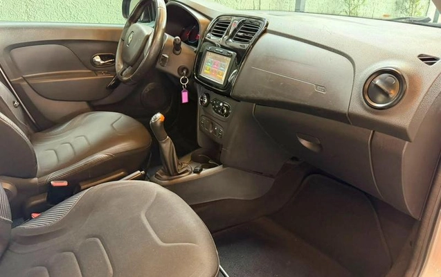 imagem-https://www.socarrao.com.br/sc-vehicle-images-prod/2589701/1790100162458-8264949_0_B_6d1c8e215a.jpeg