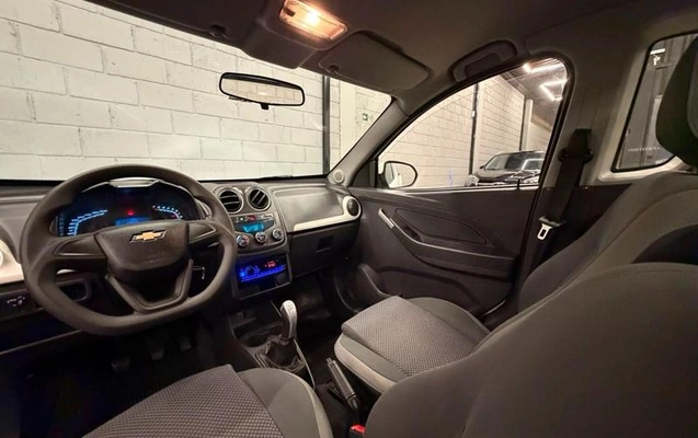 imagem-https://www.socarrao.com.br/sc-vehicle-images-prod/2590437/1783952296083-8056101_6_B_897c77383c.jpeg