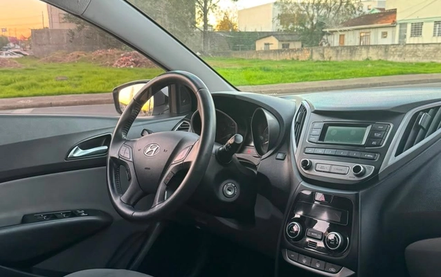 imagem-https://www.socarrao.com.br/sc-vehicle-images-prod/2590525/1787334001359-5450ce9fda6a4830adcc38d09494123f_1783952429784.jpg