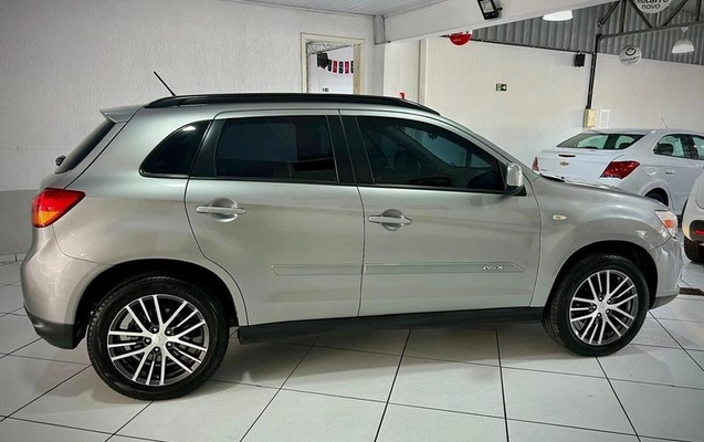 imagem-https://www.socarrao.com.br/sc-vehicle-images-prod/2590531/1789472679132-5875685_0_B_1c50e377e7.jpeg