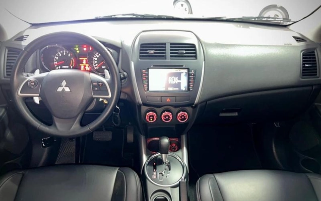 imagem-https://www.socarrao.com.br/sc-vehicle-images-prod/2590531/1789472679139-5875685_3_B_8de30ddd39.jpeg