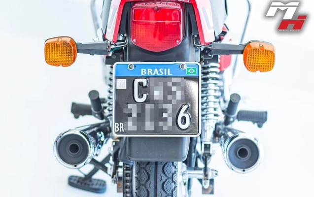 imagem-https://www.socarrao.com.br/sc-vehicle-images-prod/2591036/1787065344762-7806623_13_B_afc06c6472.jpeg