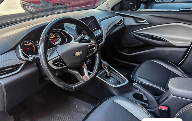 imagem-https://www.socarrao.com.br/sc-vehicle-images-prod/2591343/1786370708617-795c10ae-ce52-44d9-8b5f-16f5f19489ee.jpg
