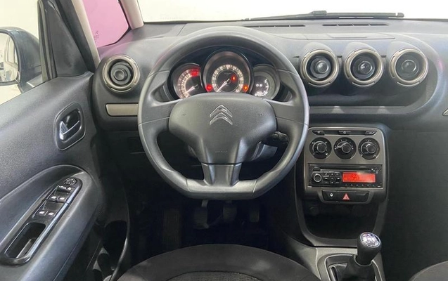 imagem-https://www.socarrao.com.br/sc-vehicle-images-prod/2591659/1789066537748-8241886_11_B_7e3e95ae96.jpeg