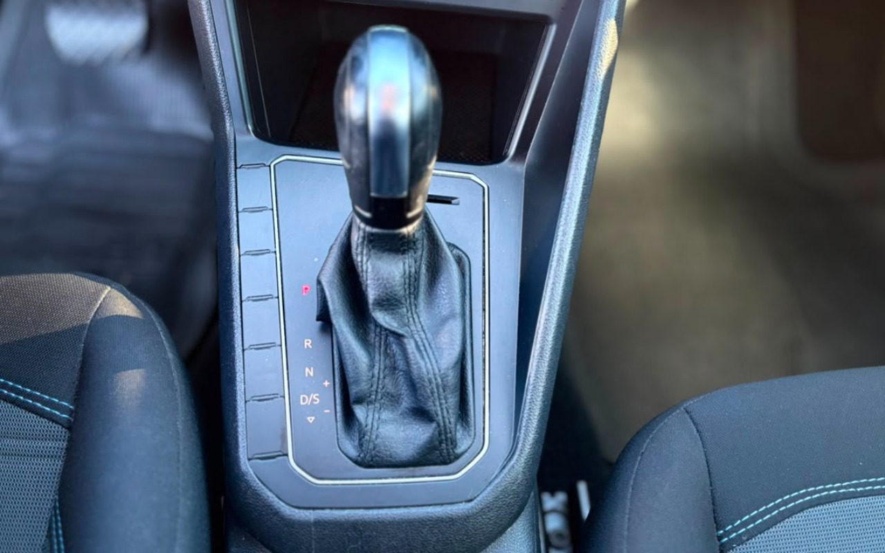 imagem-https://www.socarrao.com.br/sc-vehicle-images-prod/2591691/1783954944195-V2hhdHNBcHAgSW1hZ2UgMjAyNi0wNy0xMyBhdCAxMC41MC4xOSAoMSkuanBlZw.jpeg