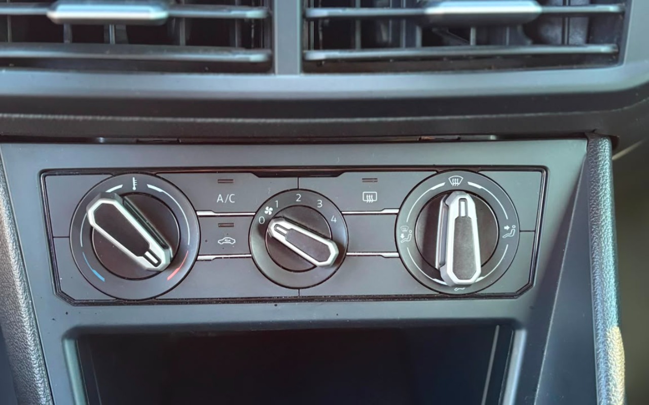 imagem-https://www.socarrao.com.br/sc-vehicle-images-prod/2591691/1783954944346-V2hhdHNBcHAgSW1hZ2UgMjAyNi0wNy0xMyBhdCAxMC41MC4xOS5qcGVn.jpeg