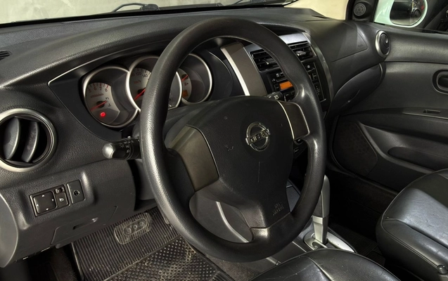 imagem-https://www.socarrao.com.br/sc-vehicle-images-prod/2591969/1783955747442-2b19a266-165c-4b67-9c44-486b7053223f.jpg
