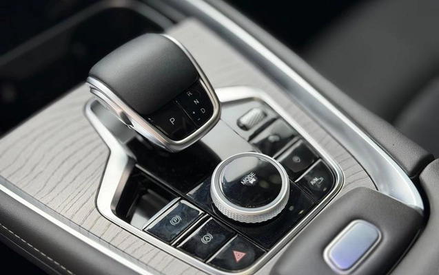 imagem-https://www.socarrao.com.br/sc-vehicle-images-prod/2591970/1786653273593-8270497_12_B_f5b77f6270.jpeg