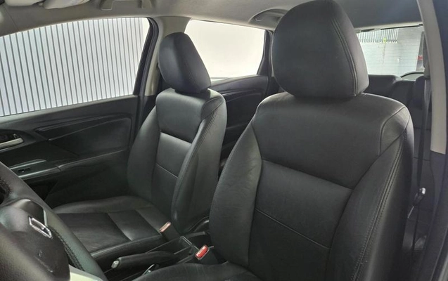 imagem-https://www.socarrao.com.br/sc-vehicle-images-prod/2592137/1789163519732-8184893_21_B_e1d87b59b3.jpeg