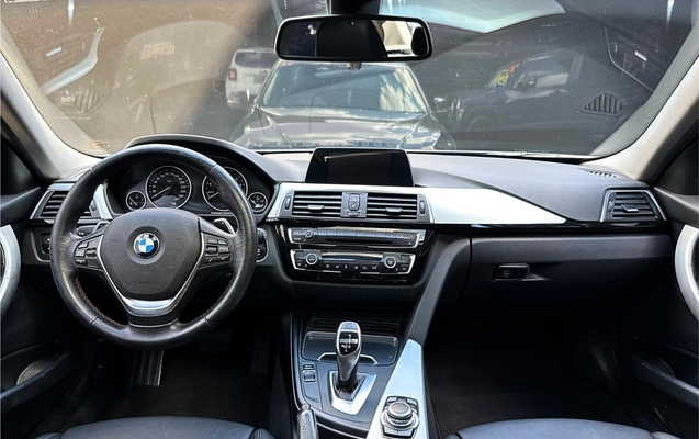 imagem-https://www.socarrao.com.br/sc-vehicle-images-prod/2592510/1783957108929-8_113738.jpg