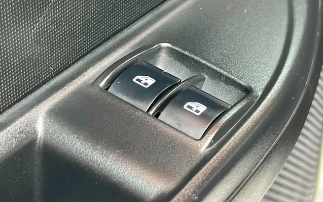 imagem-https://www.socarrao.com.br/sc-vehicle-images-prod/2595311/1783963604234-V2hhdHNBcHAgSW1hZ2UgMjAyNi0wNy0xMSBhdCAxMS4zMi4wNy5qcGVn.jpeg