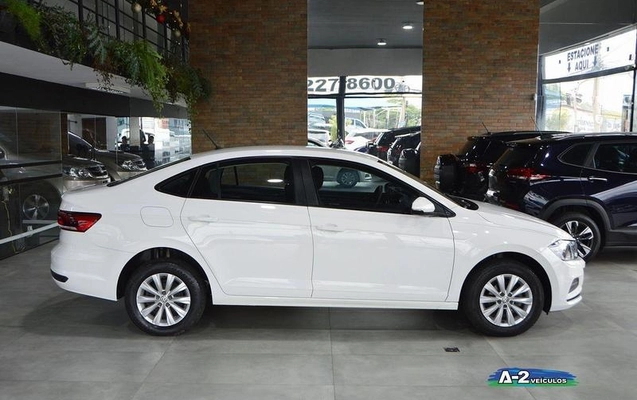 imagem-https://www.socarrao.com.br/sc-vehicle-images-prod/2595354/1787923862386-8274276_0_B_72706da58b.jpeg