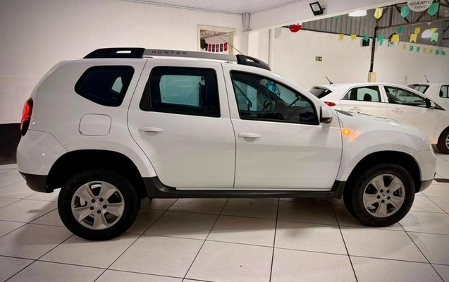 imagem-https://www.socarrao.com.br/sc-vehicle-images-prod/2595565/1788467932359-8274366_2_B_d123ff7d34.jpeg