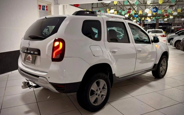 imagem-https://www.socarrao.com.br/sc-vehicle-images-prod/2595565/1788467932360-8274366_11_B_1941dfda5c.jpeg