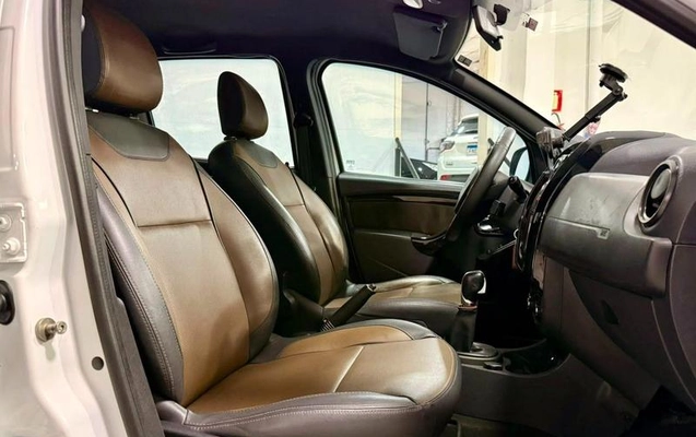 imagem-https://www.socarrao.com.br/sc-vehicle-images-prod/2595565/1788467932361-8274366_1_B_42397580e8.jpeg