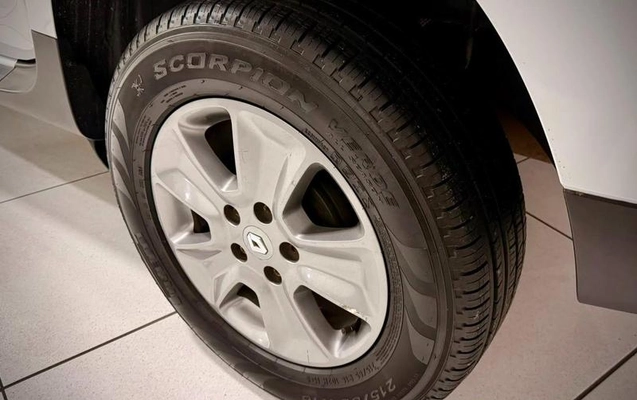 imagem-https://www.socarrao.com.br/sc-vehicle-images-prod/2595565/1788467932364-8274366_5_B_9c762a95a1.jpeg