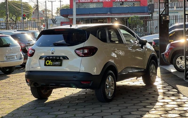 imagem-https://www.socarrao.com.br/sc-vehicle-images-prod/25956/1781177483861-7506403_0_B_94e37d3e32.jpeg