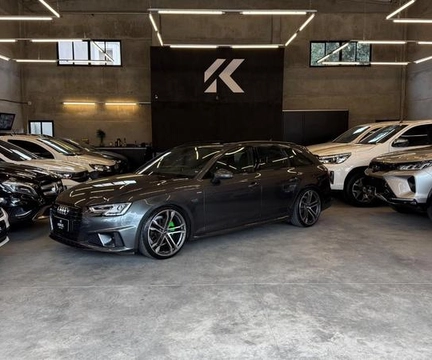 Audi A4 2019 Cinza — foto 1 de 3