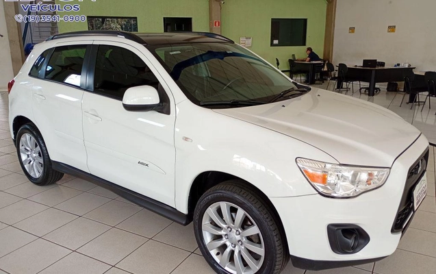 imagem-https://www.socarrao.com.br/sc-vehicle-images-prod/2595815/1783964614904-1231395.jpg