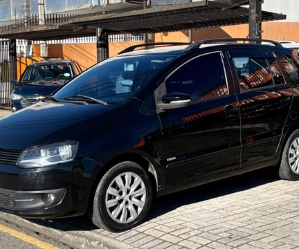 Volkswagen SpaceFox 2012 Preto — foto 1 de 3