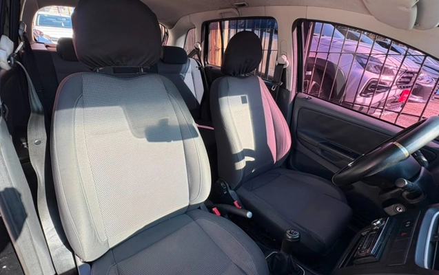 imagem-https://www.socarrao.com.br/sc-vehicle-images-prod/2595922/1783964858145-V2hhdHNBcHAgSW1hZ2UgMjAyNi0wNy0xMyBhdCAxMC41Mi40NyAoMSkuanBlZw.jpeg