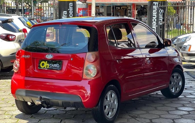 imagem-https://www.socarrao.com.br/sc-vehicle-images-prod/25963/1783543687277-7598217_13_B_c0ff67a677.jpeg