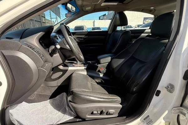 imagem-https://www.socarrao.com.br/sc-vehicle-images-prod/2596601/1789590106566-8263659_0_B_74bd3437d8.jpeg