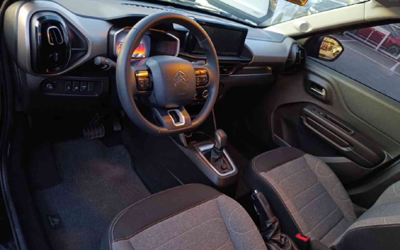 imagem-https://www.socarrao.com.br/sc-vehicle-images-prod/2596608/1783966432497-YXBwLXBob3Rvcy1kb0g3RW9TWWxZQ2Rib1M1ckdiQ1lXeWVhR3VPWUxPei5qcGc.jpg