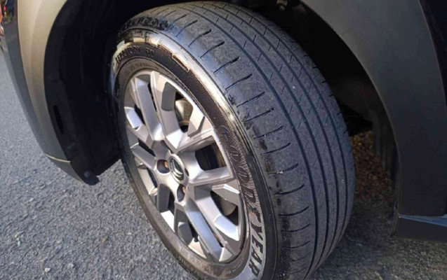 imagem-https://www.socarrao.com.br/sc-vehicle-images-prod/2596608/1783966432923-YXBwLXBob3Rvcy12dHpPUWpzWTZwNUJNcDBHcERiV3JjUXhxWmtMcHJyMC5qcGc.jpg