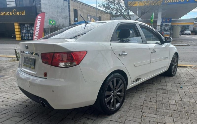 imagem-https://www.socarrao.com.br/sc-vehicle-images-prod/2596728/1787169877009-8274392_1_B_625099a0c8.jpeg