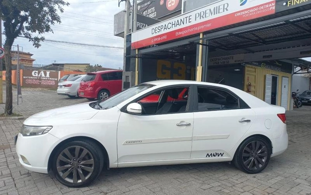 imagem-https://www.socarrao.com.br/sc-vehicle-images-prod/2596728/1787169877014-8274392_3_B_caeff95156.jpeg