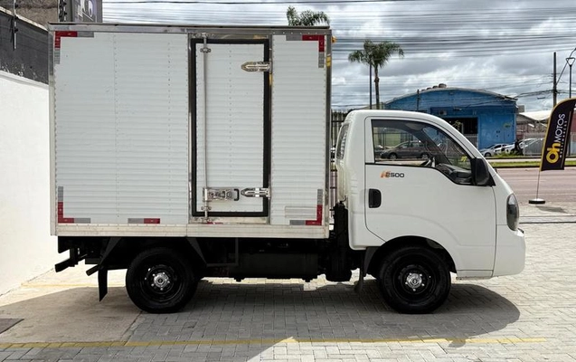 imagem-https://www.socarrao.com.br/sc-vehicle-images-prod/25968/1781184291890-7652079_2_B_b1c34e7c73.jpeg
