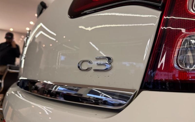 imagem-https://www.socarrao.com.br/sc-vehicle-images-prod/2597137/1789570352871-8231297_18_B_b876d2bfd7.jpeg