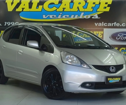 Honda Fit 2009 Prata — foto 1 de 3