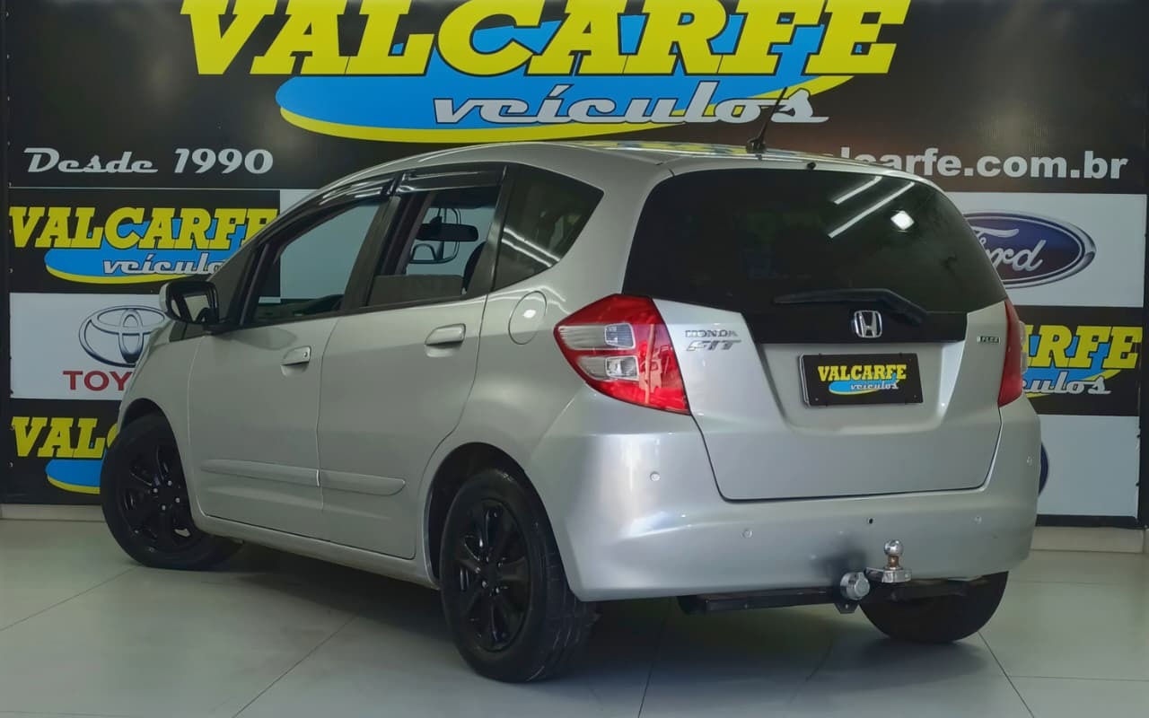 imagem-https://www.socarrao.com.br/sc-vehicle-images-prod/2597153/1783967644103-NC5qZmlm.jfif